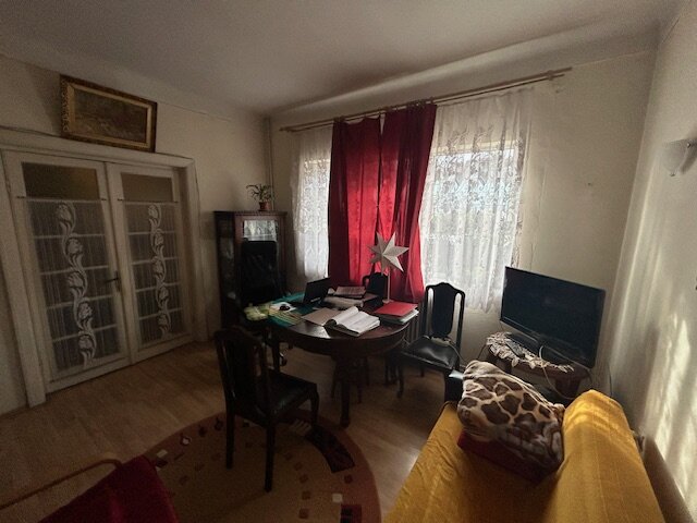 Bucur Obor, casa interbelica la vanzare P+1E 150 mp + teren 175 mp